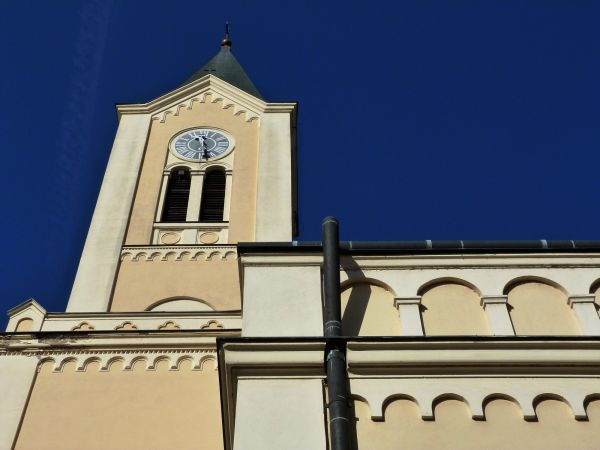 Cost of Church Gutter Installation in West Chester