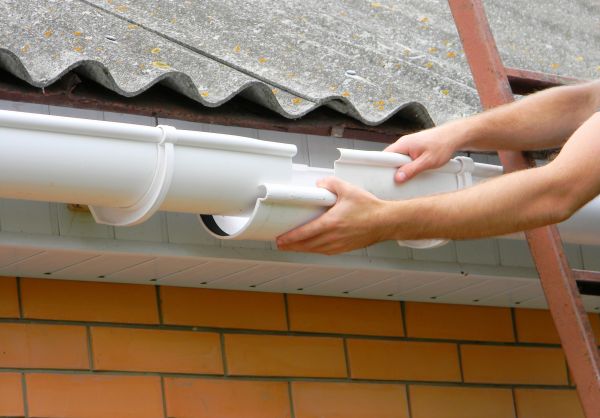 Cost of Gutter Hanging in West Chester